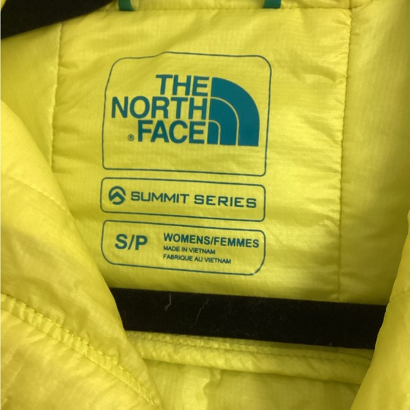 The North Face Summit Series Jacket - Picture 4 of 5